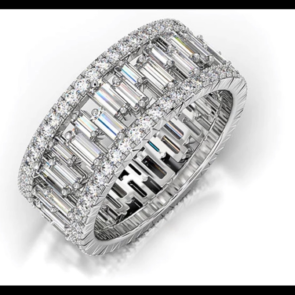 .925 Sterling Silver 7 Carat Moissanite Band